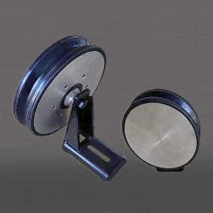 Universal Wheels Pulley